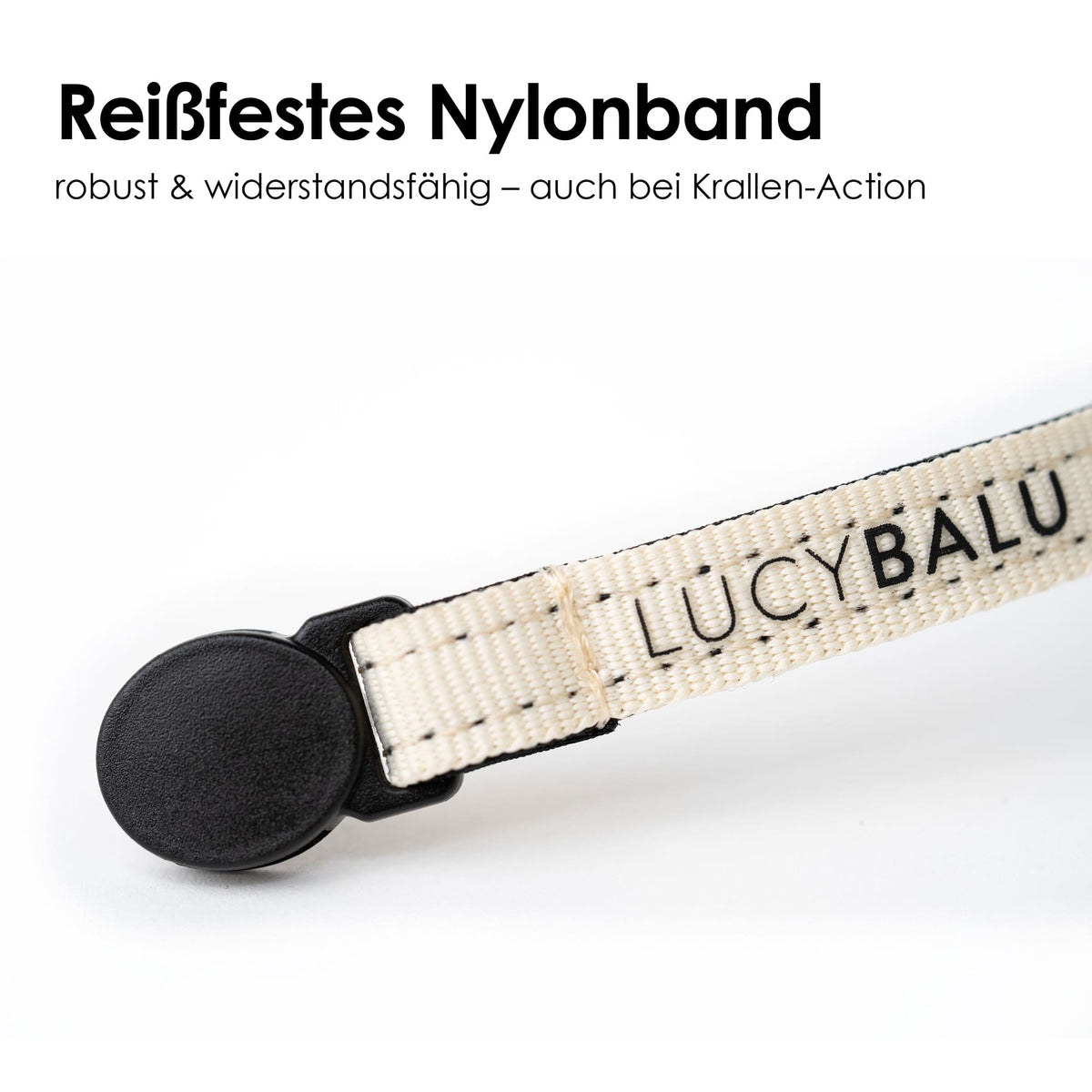 Detailansicht: Reißfestes Nylonband mit LucyBalu-Logo – langlebig &amp; krallenfest.